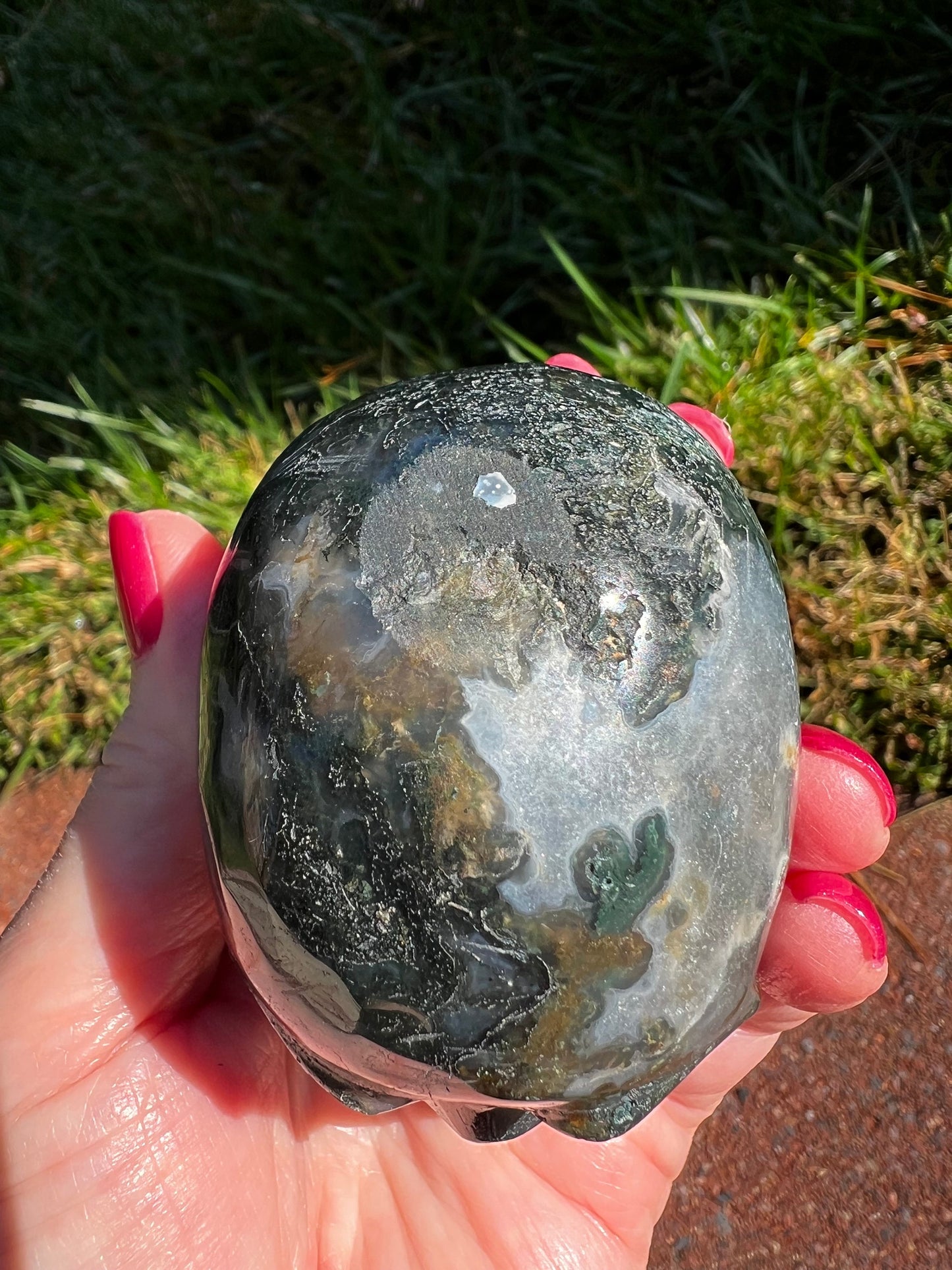 Moss Agate Skull Head, Stunning Carving, 3”, gift, altar, crystal healing, high frequency crystals