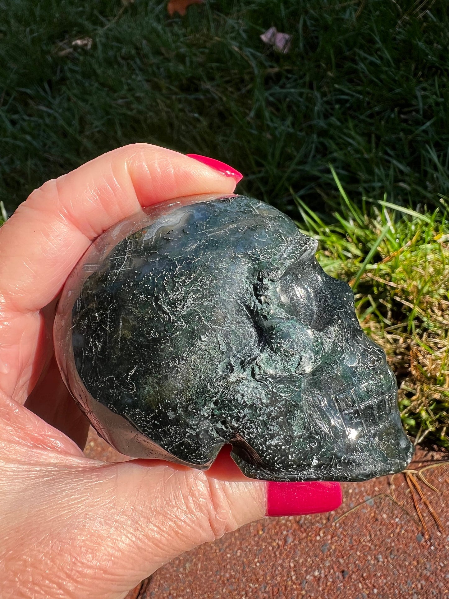 Moss Agate Skull Head, Stunning Carving, 3”, gift, altar, crystal healing, high frequency crystals