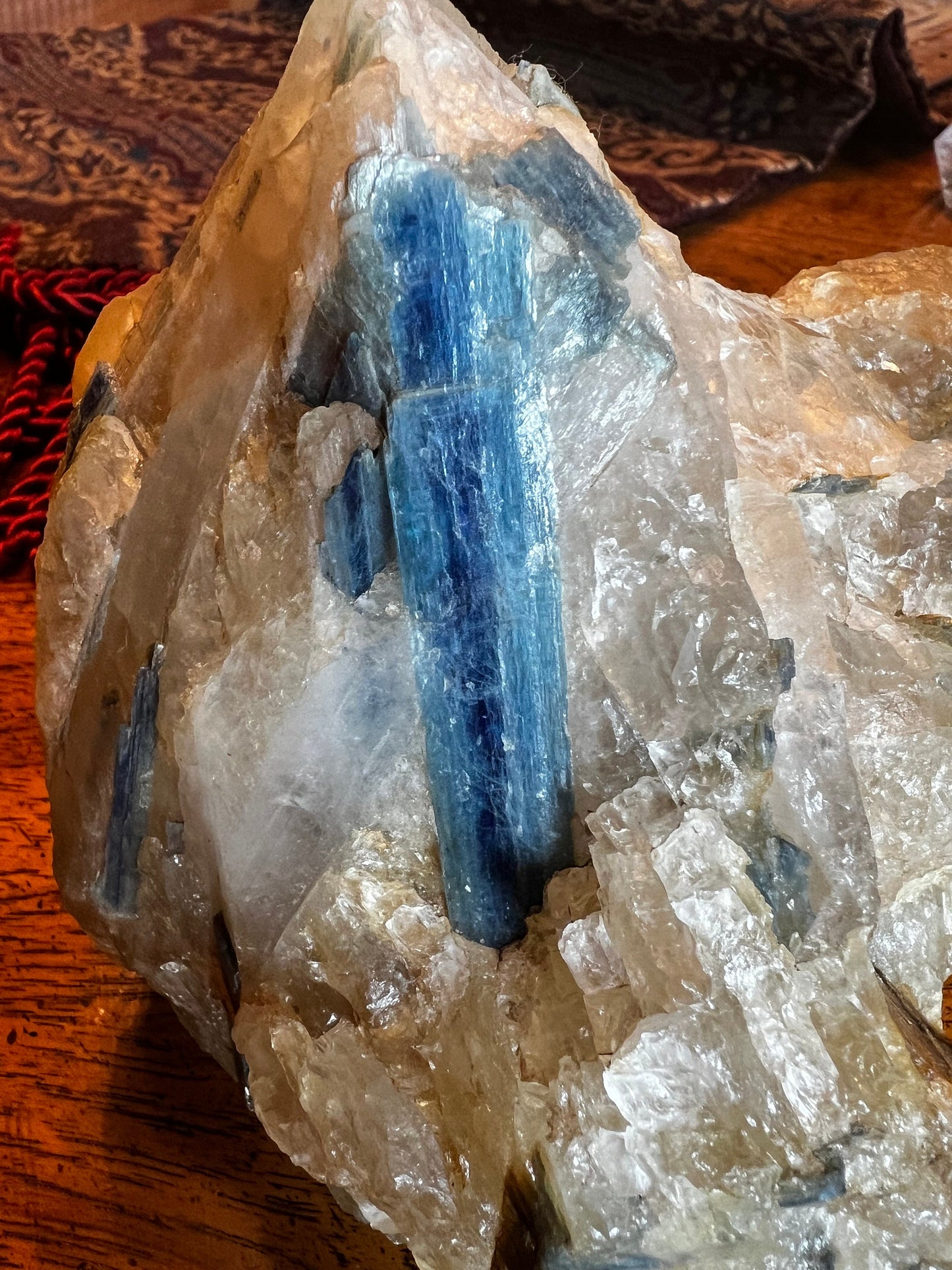 Huge Blue Kyanite Quartz Statement Piece, rare, Top Quality grade, crystal healing, high vibration crystals, 4.3.4 lbs, 5.25”