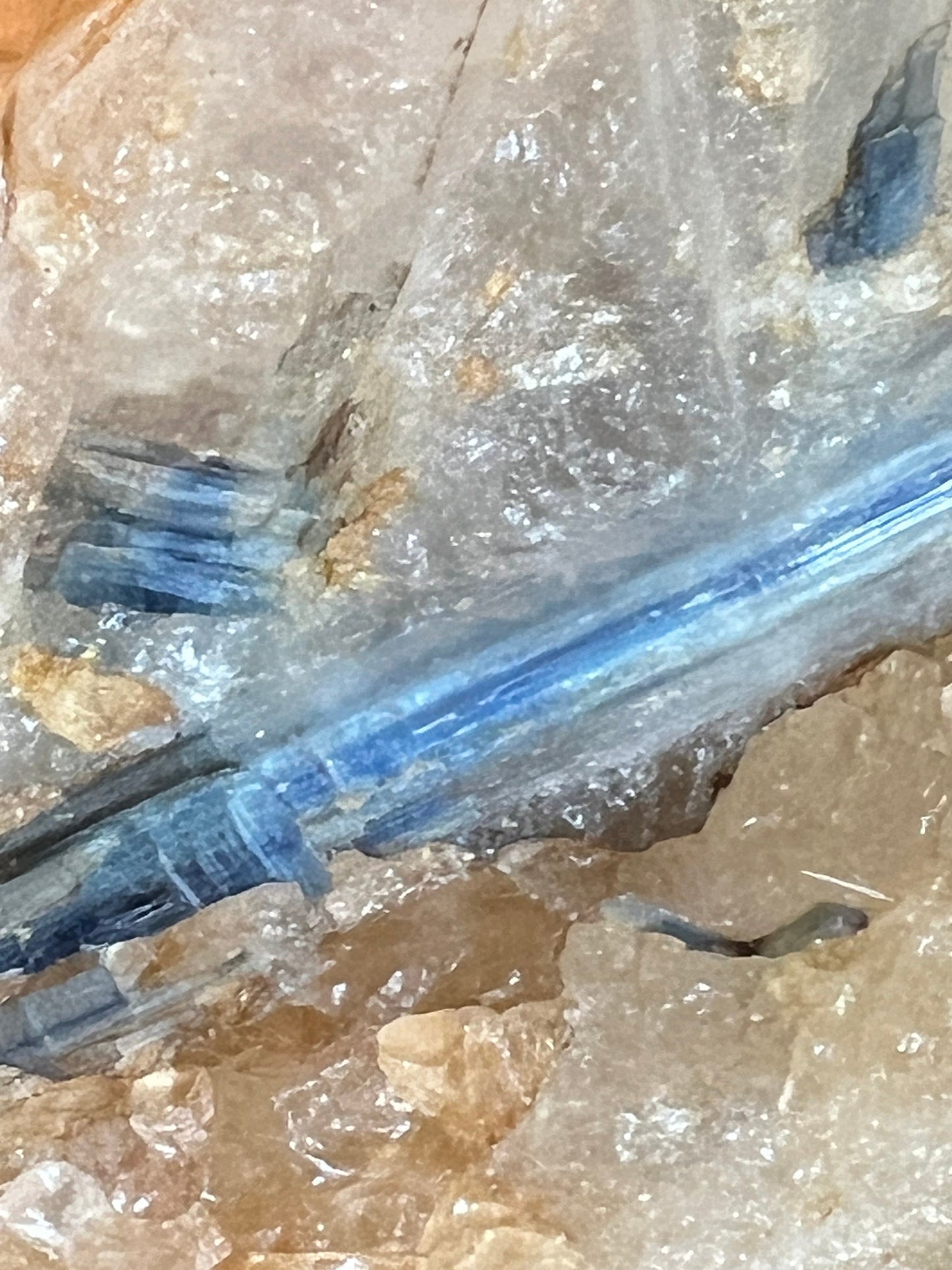 Huge Blue Kyanite Quartz Statement Piece, rare, Top Quality grade, crystal healing, high vibration crystals, 4.3.4 lbs, 5.25”