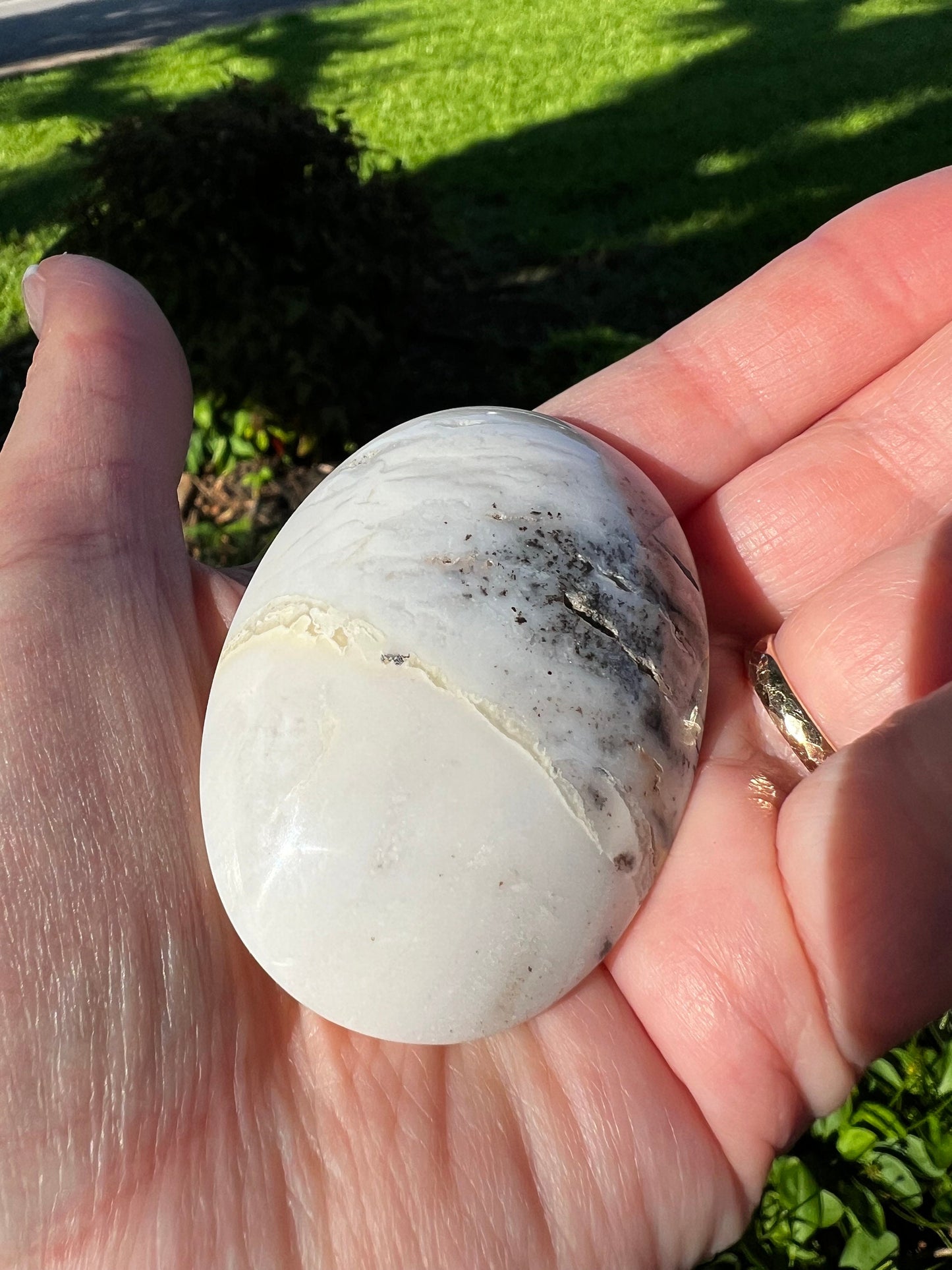 Merlinite Dendritic Druzy Agate Polished palm, 2.4”, meditation, gifts