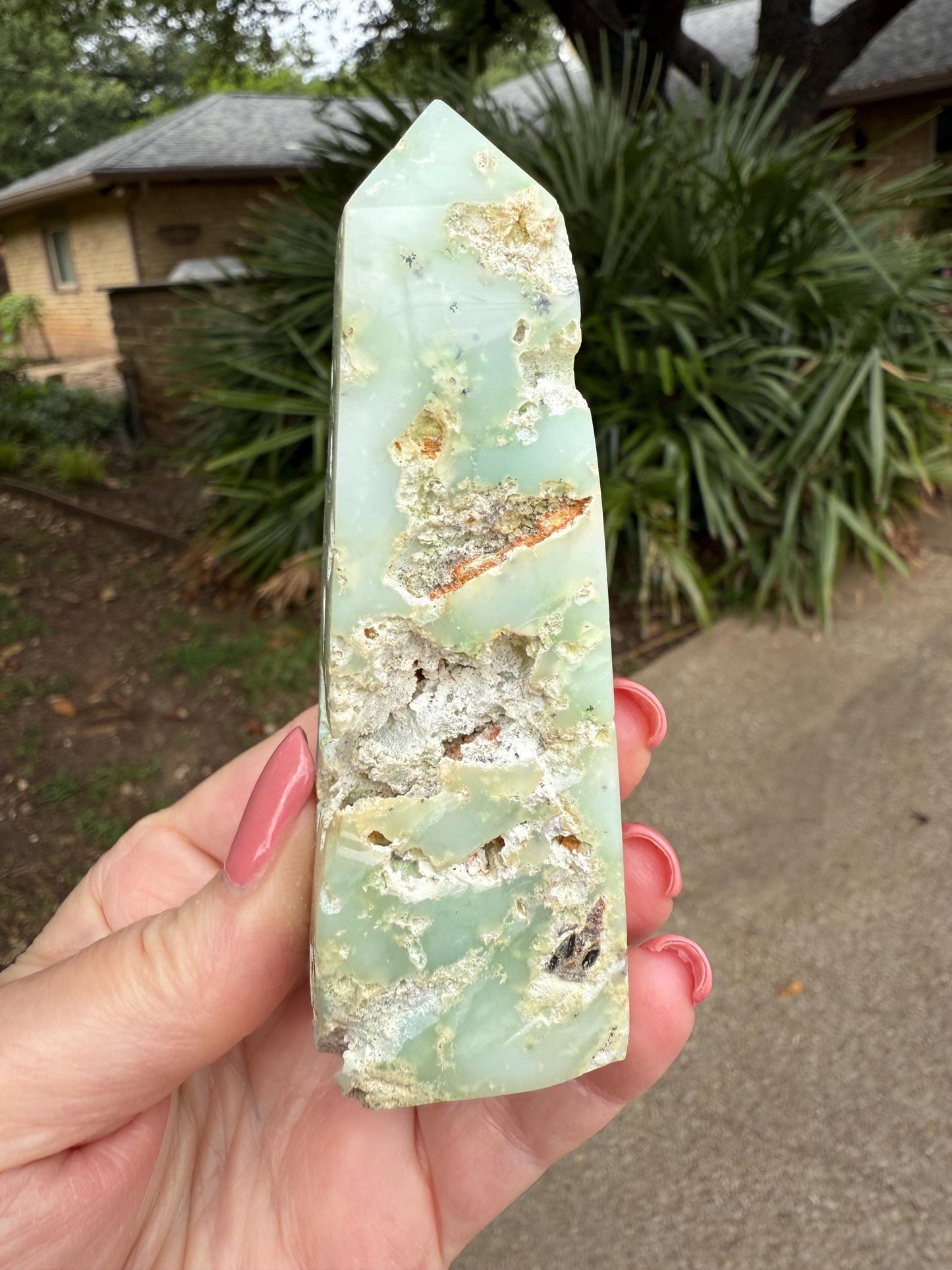 Chrysophase Tower, palm stone, beautiful carving, new, altar, gifts, meditation, high vibration crystals