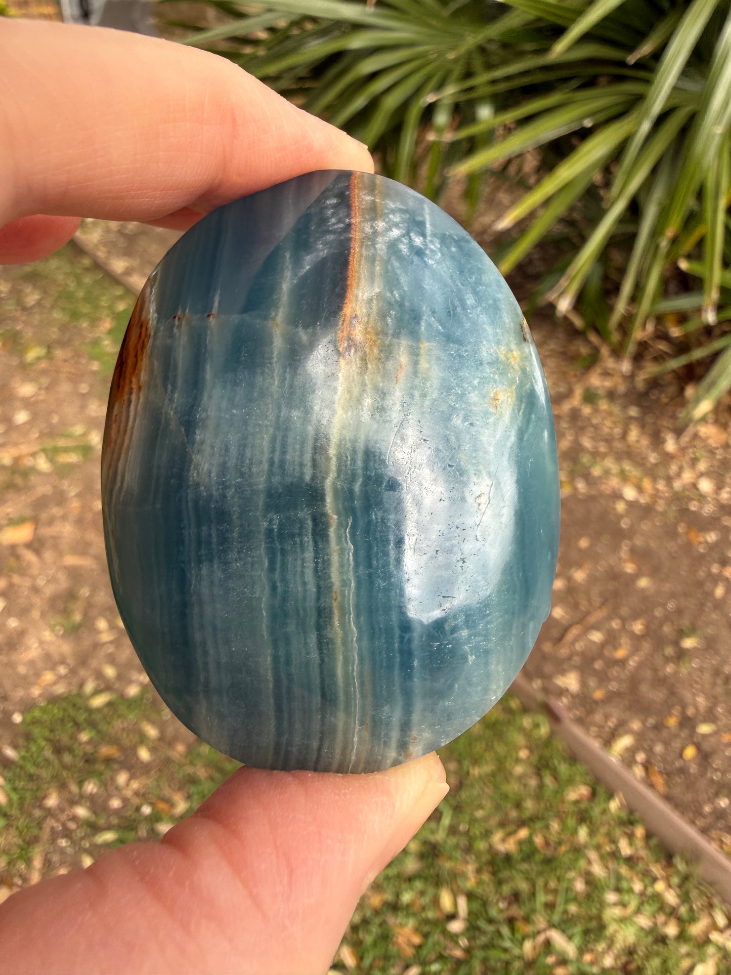 Lemurian Aquatine Palm, Blue Onyx Palm, 2.5”