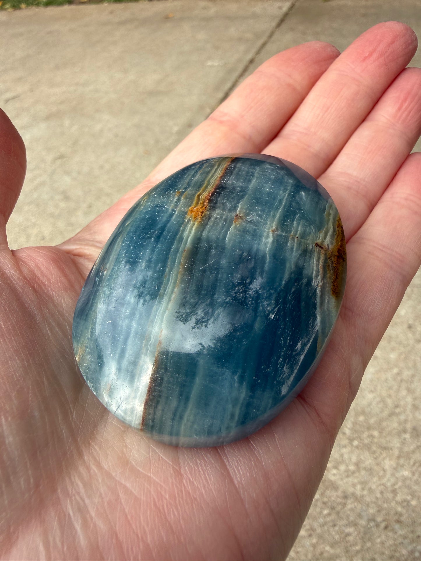 Lemurian Aquatine Palm, Blue Onyx Palm, 2.5”