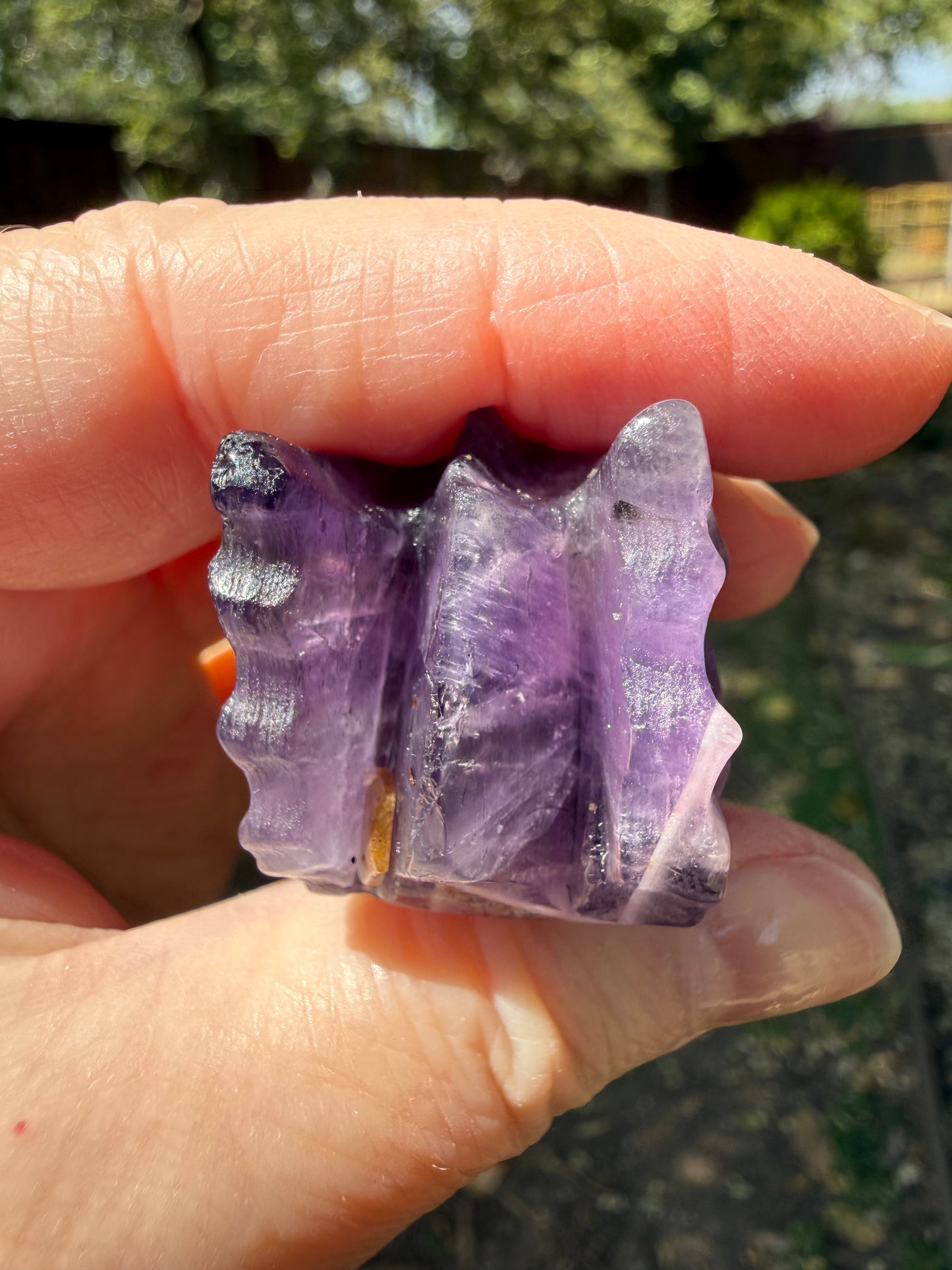 Chevron Amethyst Dragon, 2”, beautiful carving