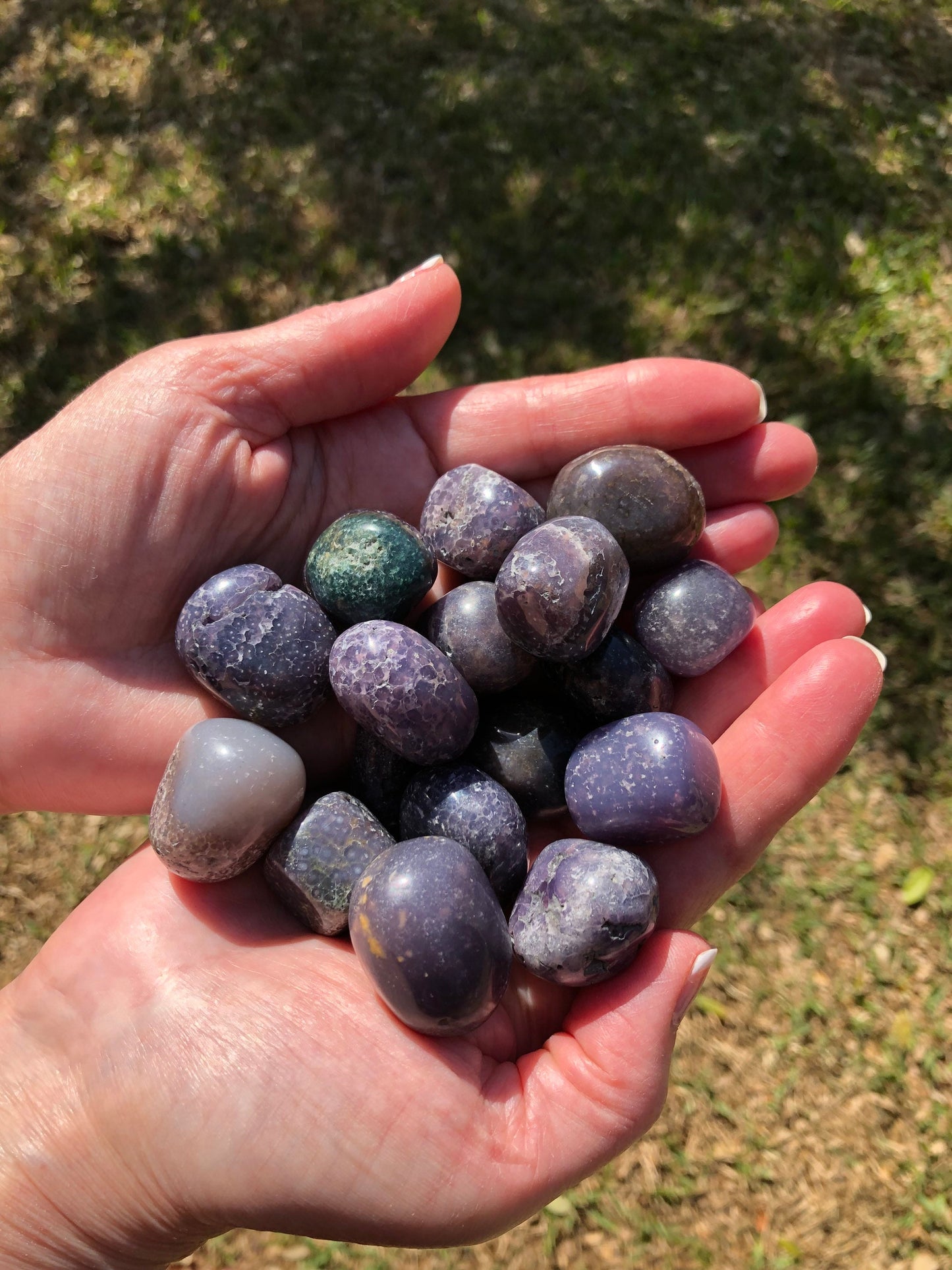 Purple Grape Agate Tumble, mine-fresh, authentic, gift, meditation, premium crystals