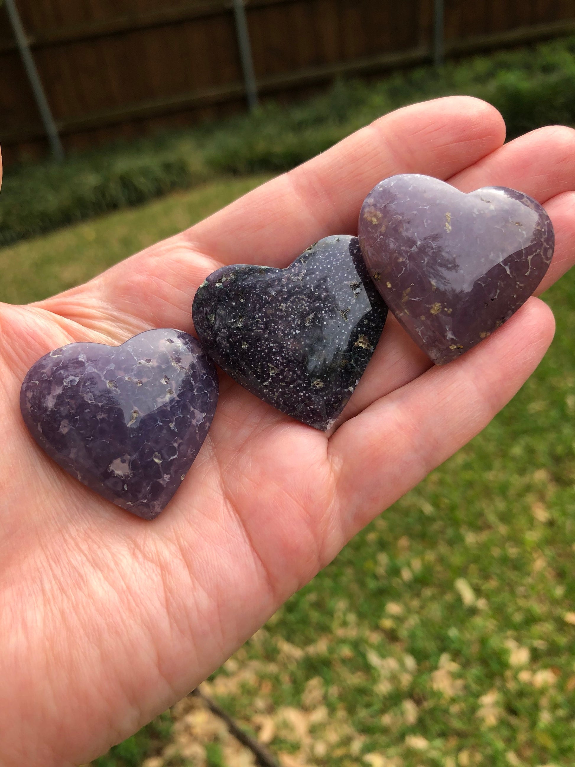 Purple Grape Agate Heart, 1.25 inches across, 15 grams