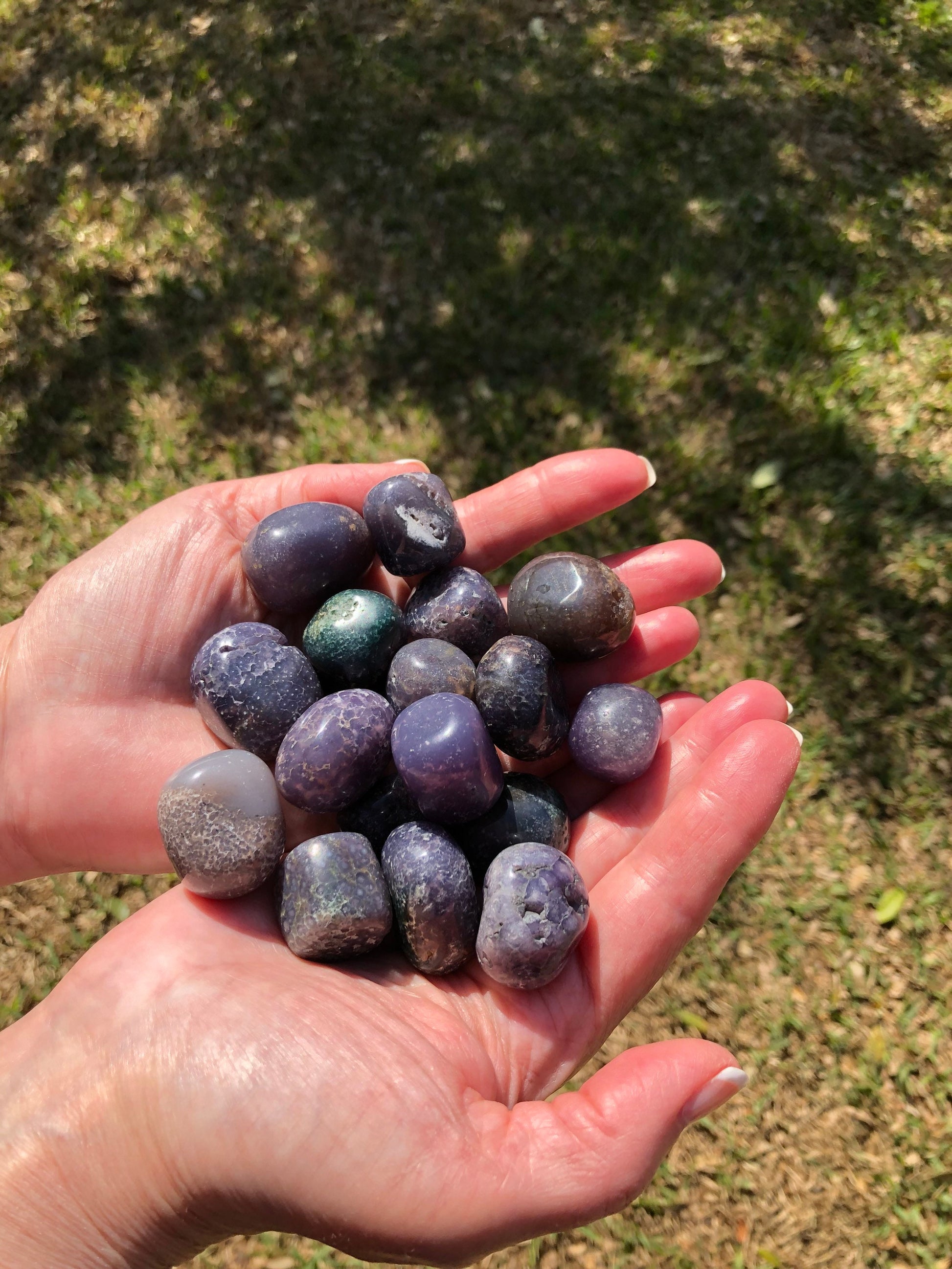 Purple Grape Agate Tumble, mine-fresh, authentic, gift, meditation, premium crystals