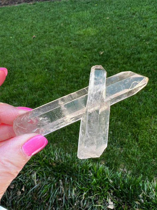 Lemurian Quartz wand family, new, fine, Lemurian healing, magick crystal, point, high vibration healing