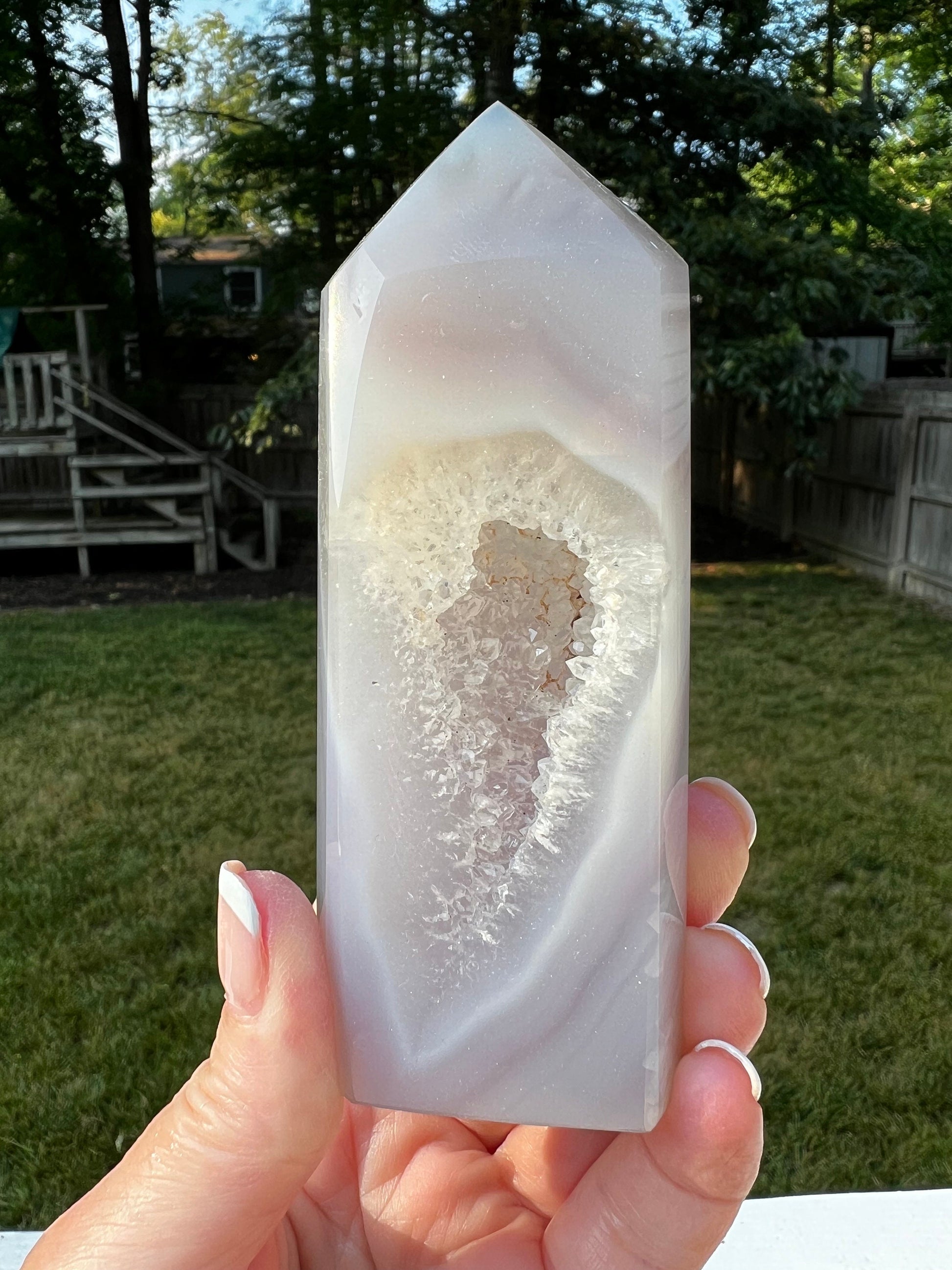 Druzy Agate Tower, 7.2 ounces, gorgeous lavender and rose agate, high vibration crystals, altar, gifts, crystal healing