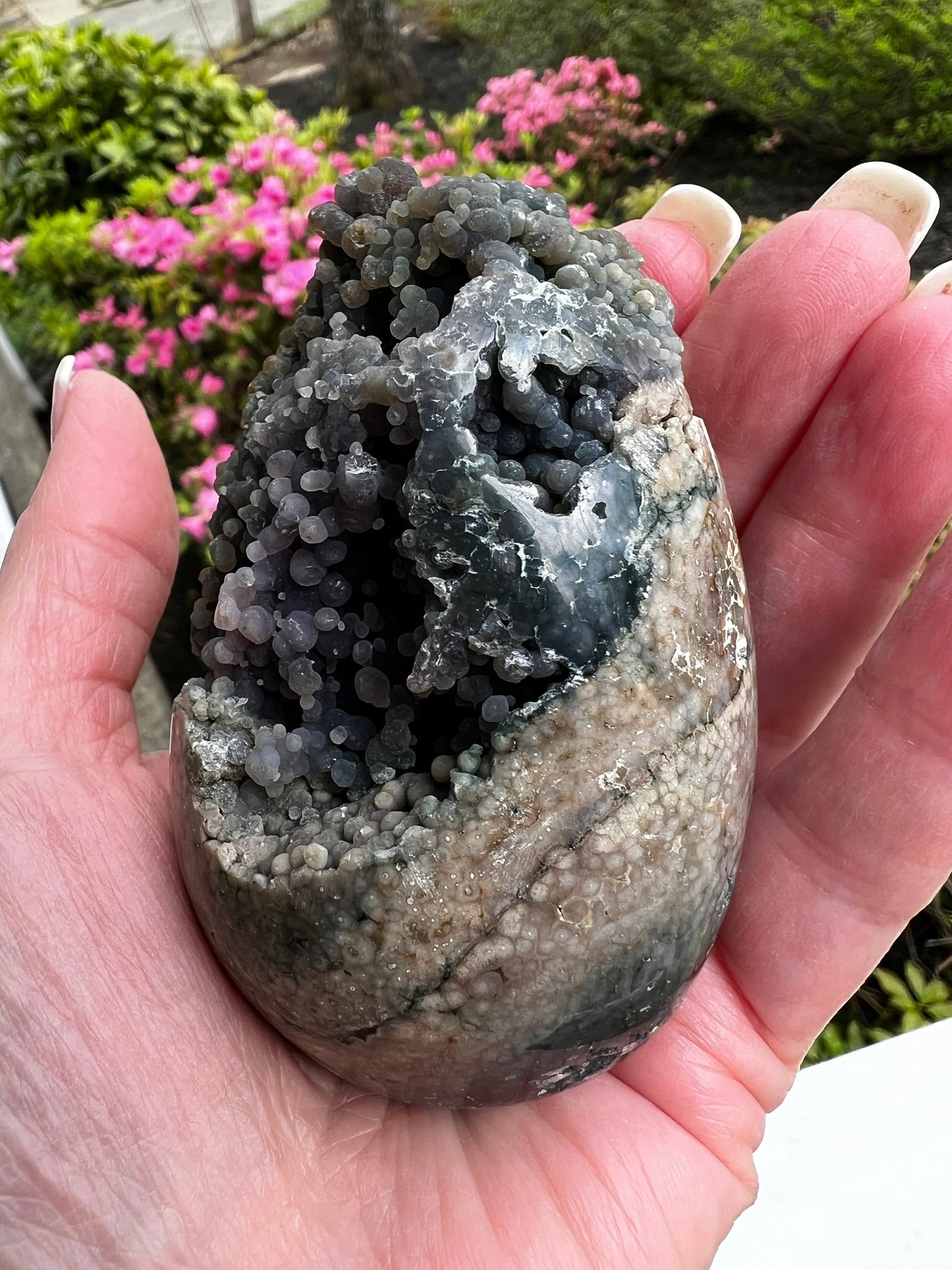 Druzy Grape Agate Egg, 3.5”, new, gifts, altar, high vibration crystals, crystal healing sessions