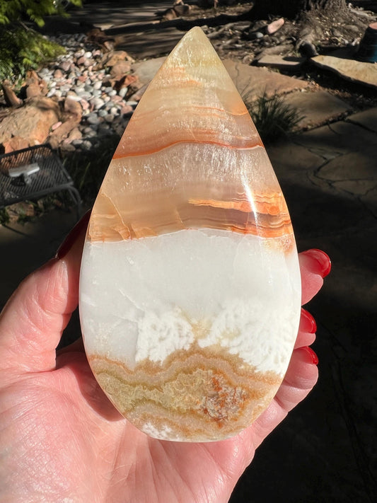 Stunning Banded Onyx Flame, new, gift, altar, crystal healing practice, premium, 5”