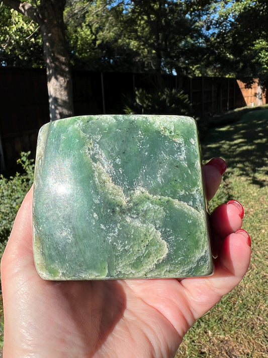 Absolutely gorgeous premium large Nephrite Freeform Statement Piece, 1.4.4 pounds, 3.25”