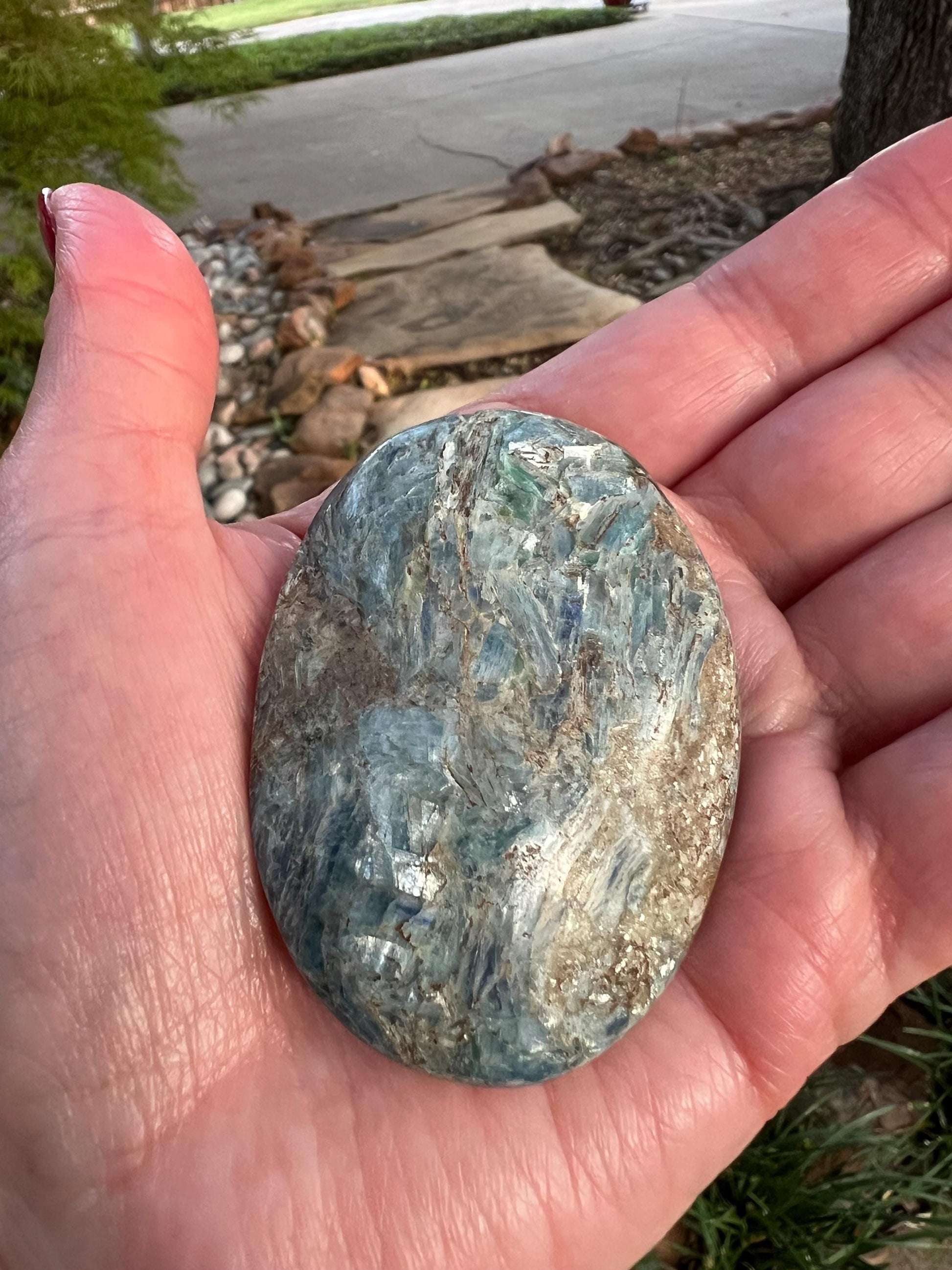 Blue Kyanite Palm, new, gifts, crystal healing, high vibration crystals