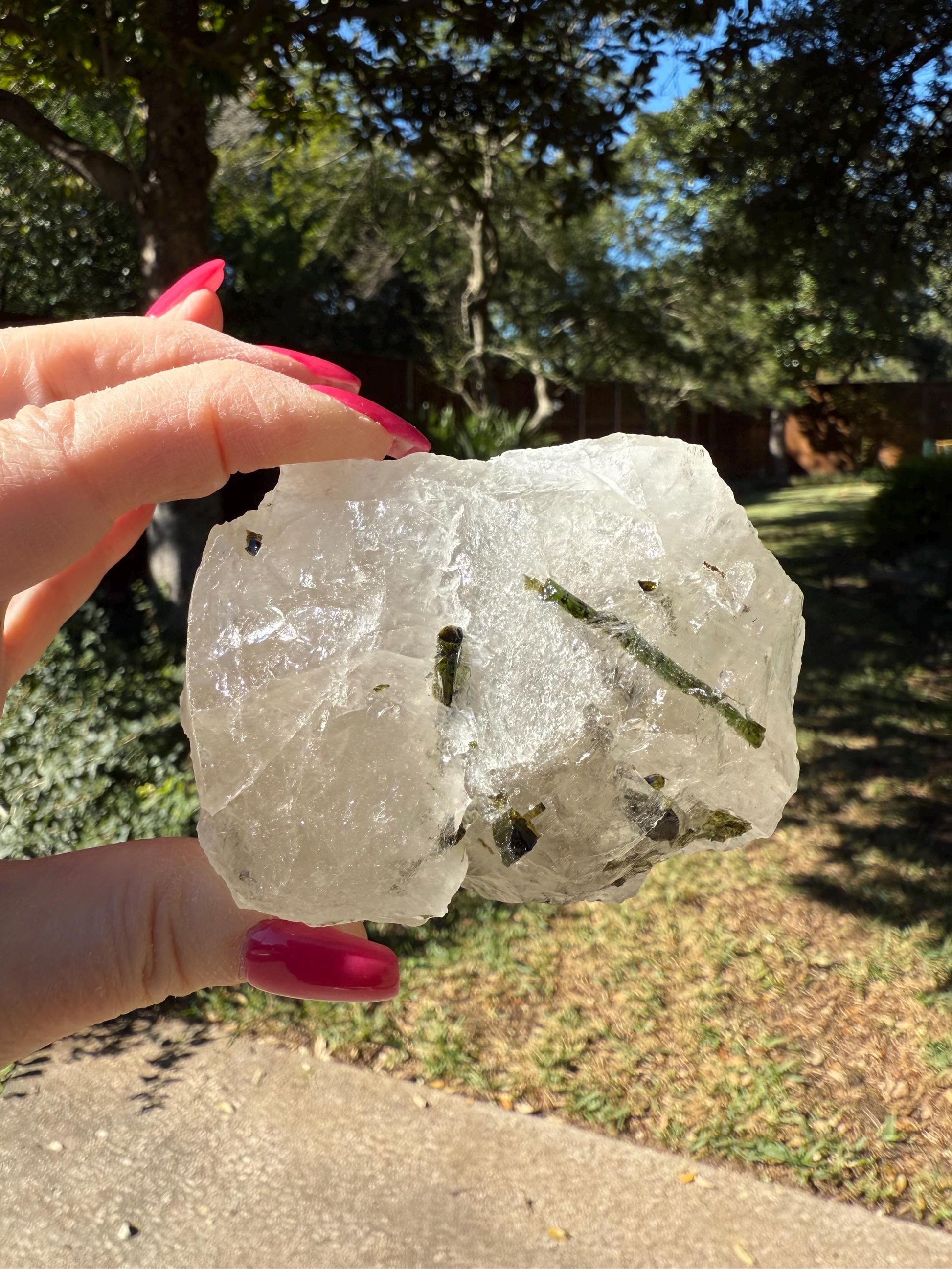 Large Green Tourmaline in Quartz chunk, stunning raw altar piece 9.6 oz, high vibration crystals, 3.5