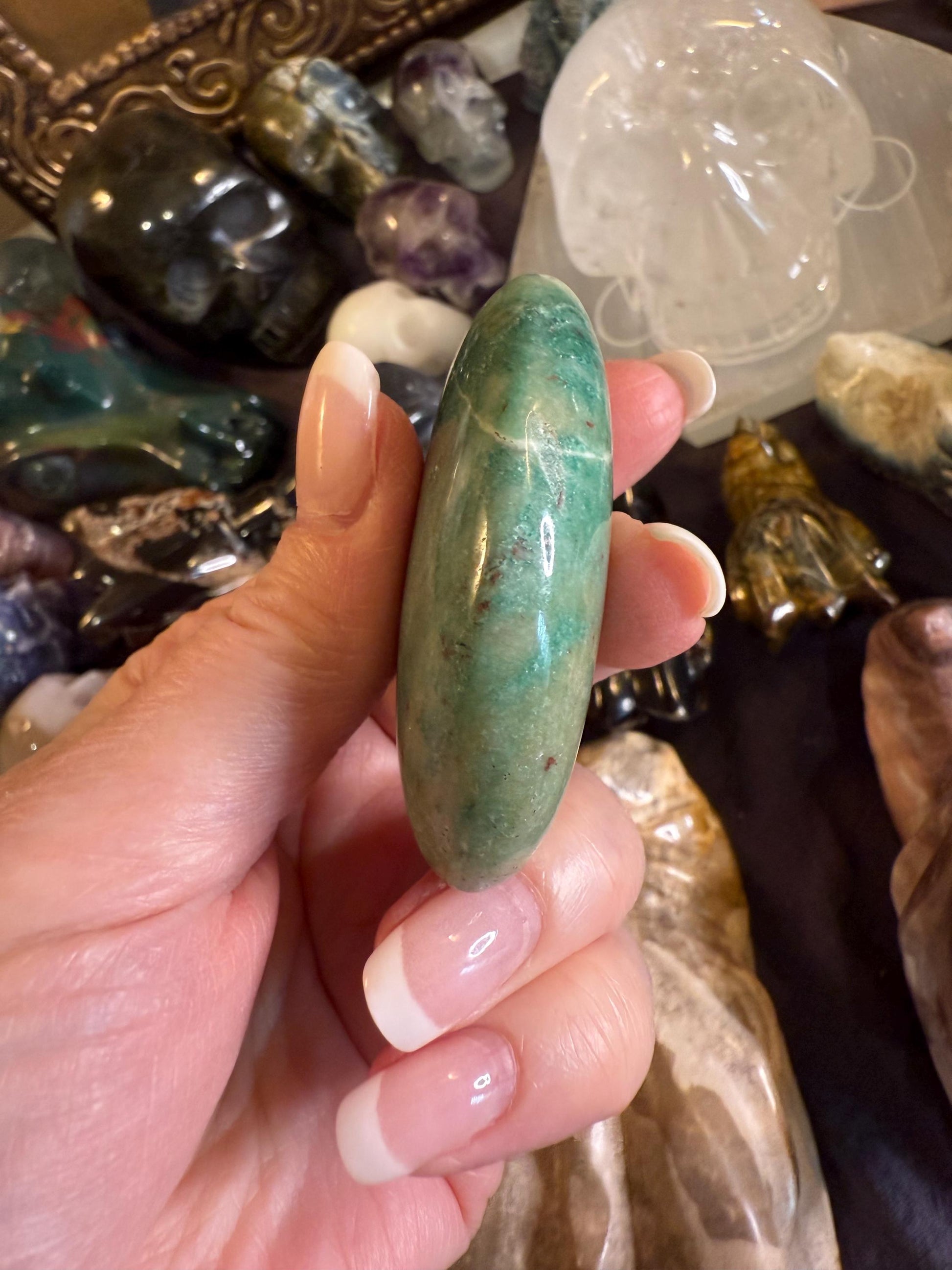 Green Aventurine Palm Stone, New, Gifts, abundance, wand, high vibration crystal healing, 2.25”