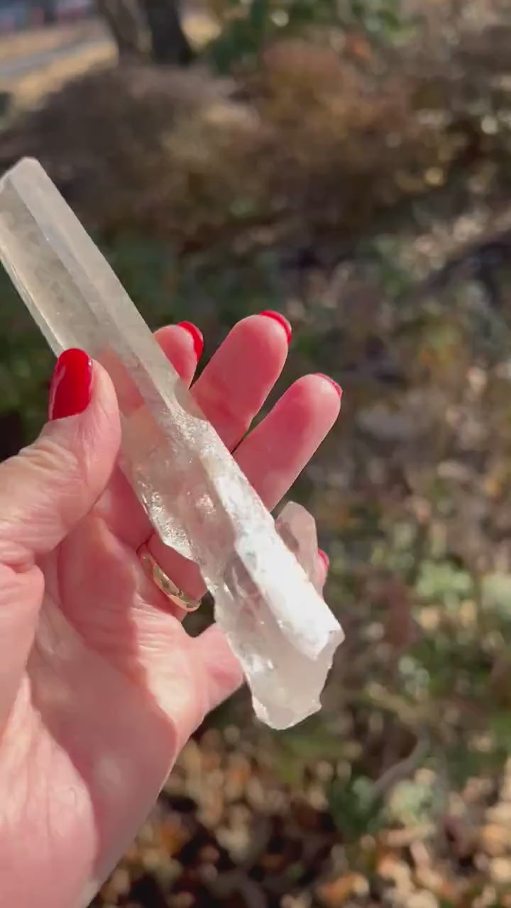 Laser Singing Lemurian 6.5”, with crown bottom, New, 126 grams, gift, altar, high vibration crystals